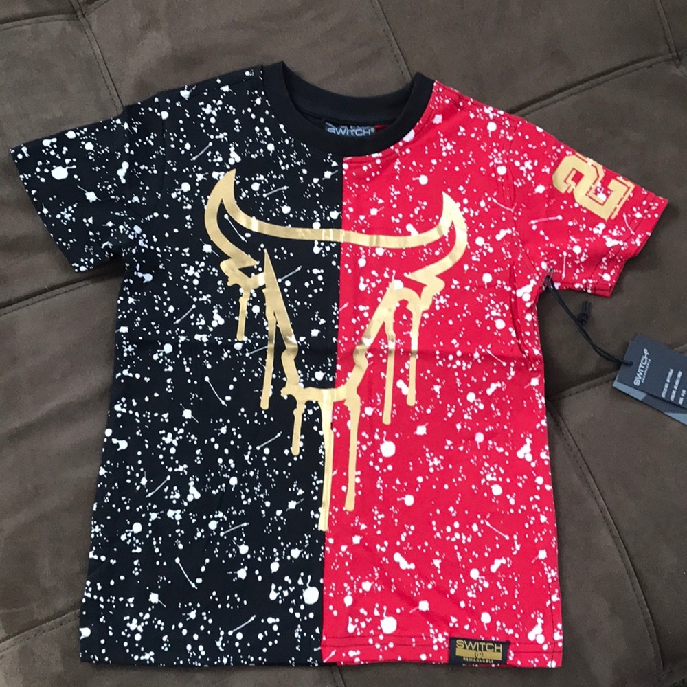 Switch Remarkable T-shirt.